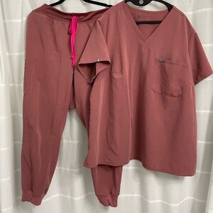 Figs Women's Mauve Catarina and Zamora set